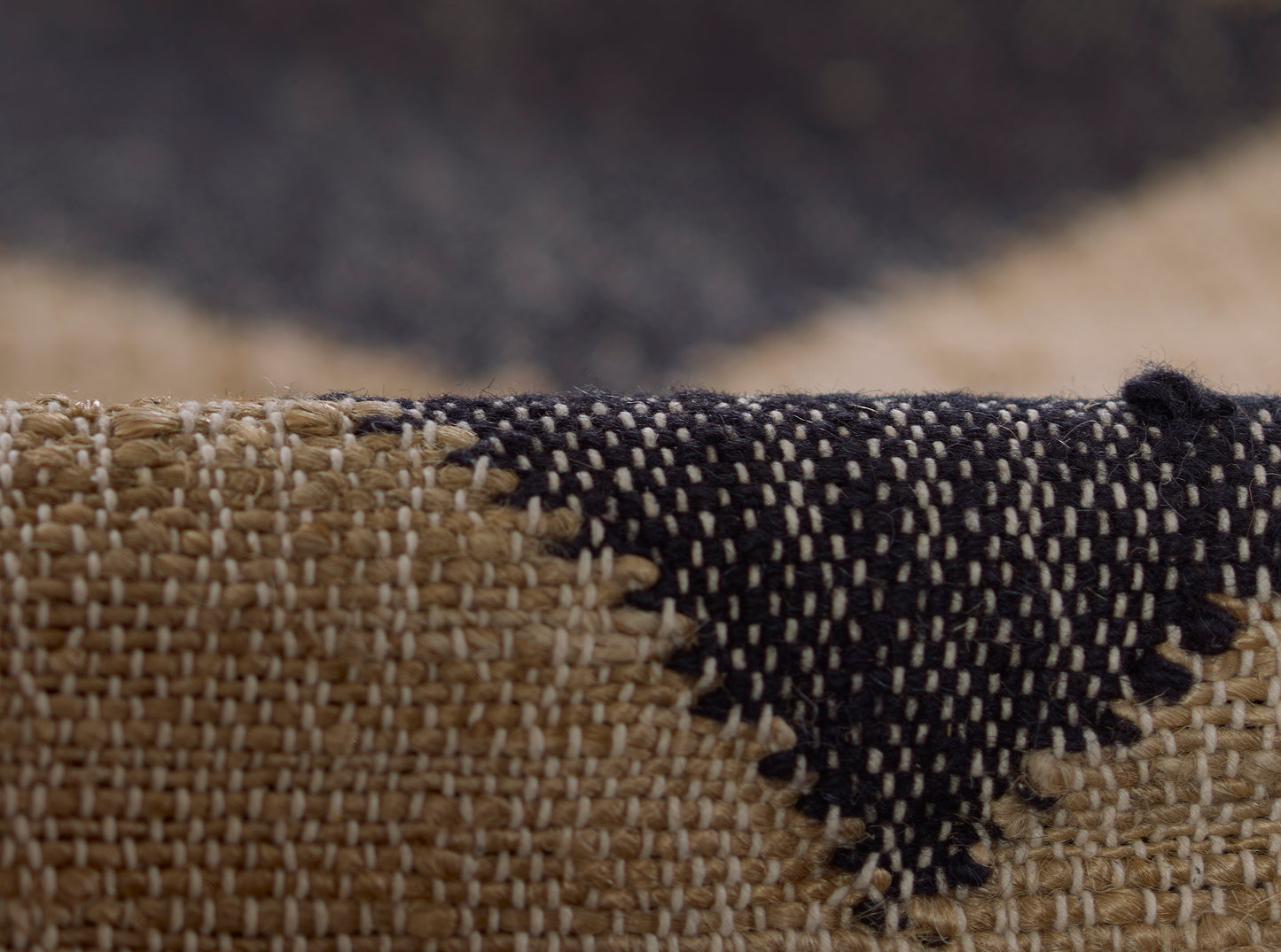 Momeni Rugs   Court 2'3" X 12' Runner    - ORCHAORC-5BLK230C