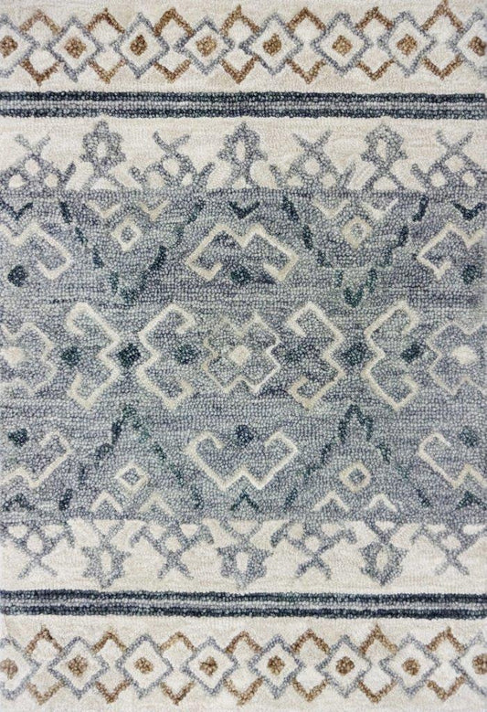 Transitional rug, 5' x 8'.