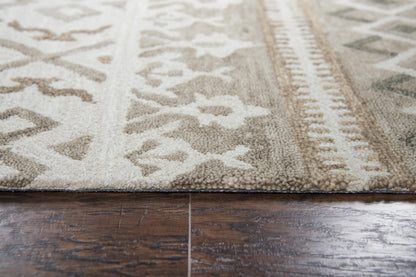 Opulent Contemporary rug, 5' x 8'.