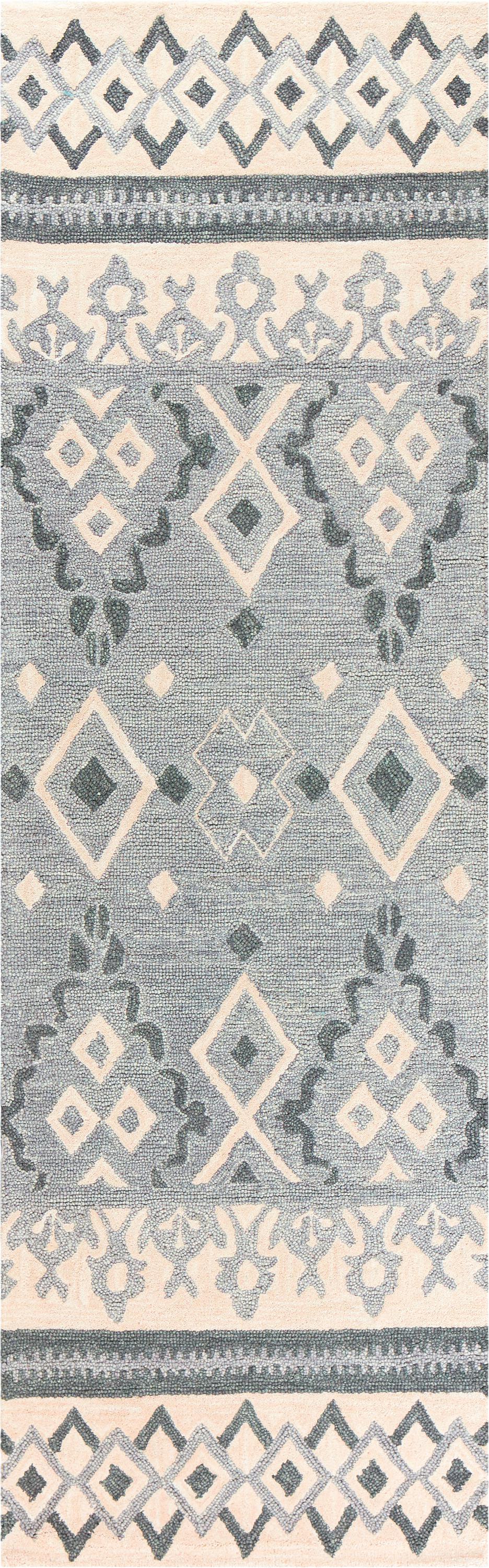 Rug runner, 2' x 8'.