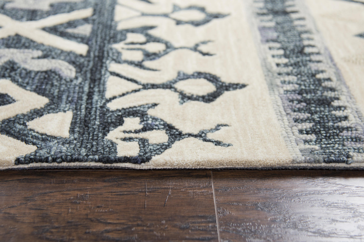 Opulent Contemporary rug, 9' x 12'.