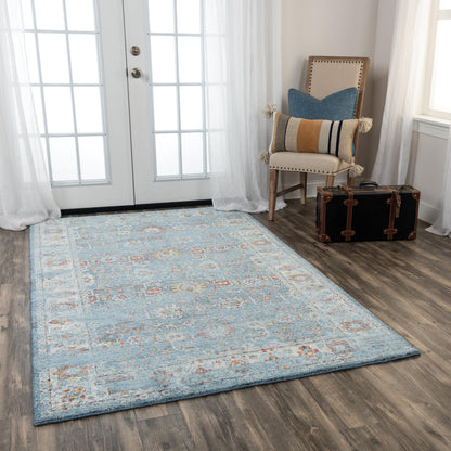 Traditional 2' x 3' rug