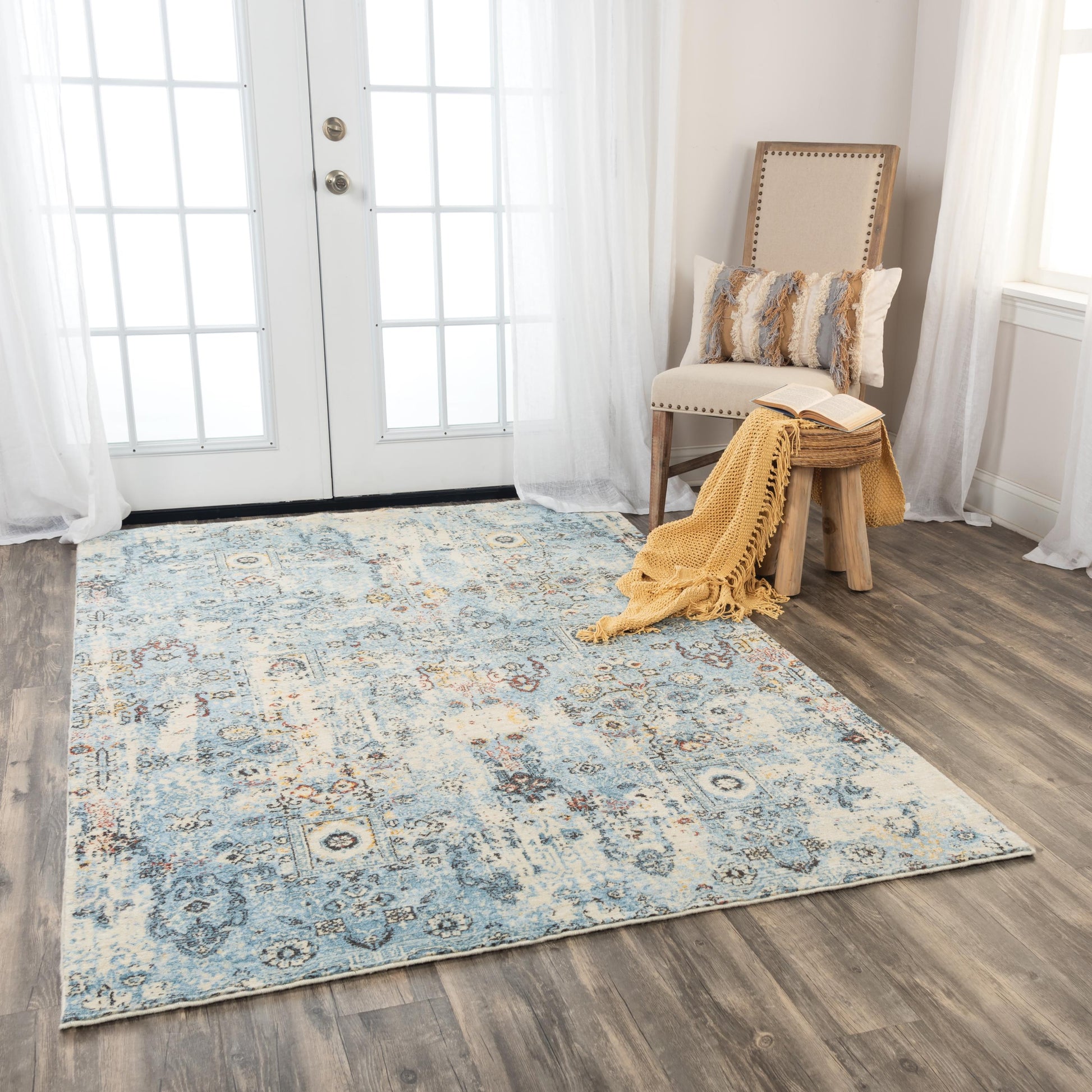 Ovation transitional rug, 10' x 13'.