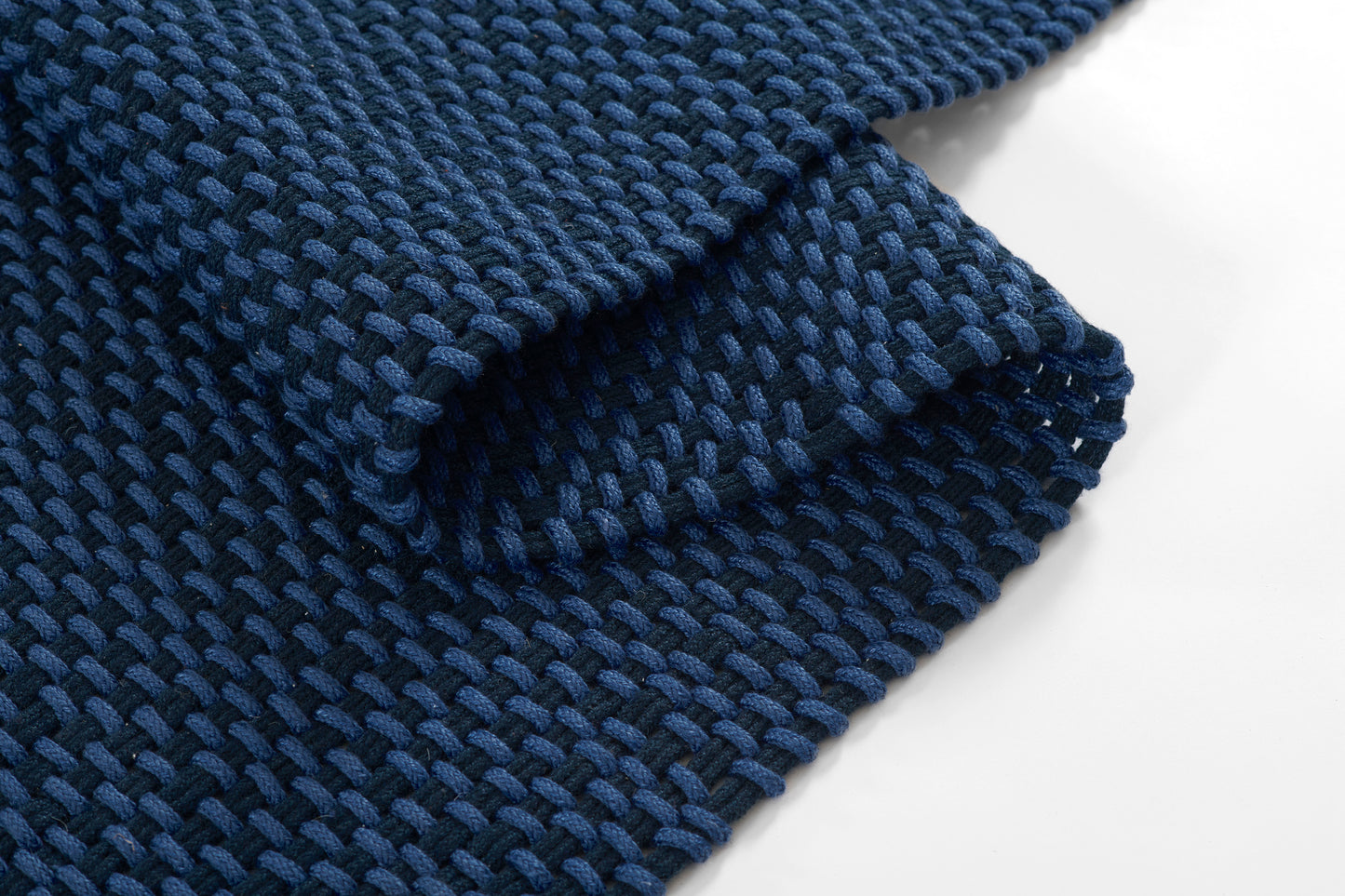 Momeni Rugs   Paracord 3'X8' Runner    - PARACPCD-1BLU2680