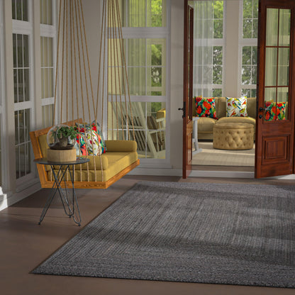 Transitional rug, 5' x 8'.