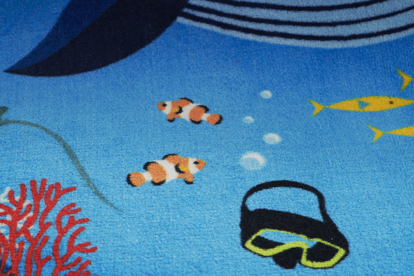 Momeni Rugs   Playground 6' Round    - PLAYGPLY-3BLU600R