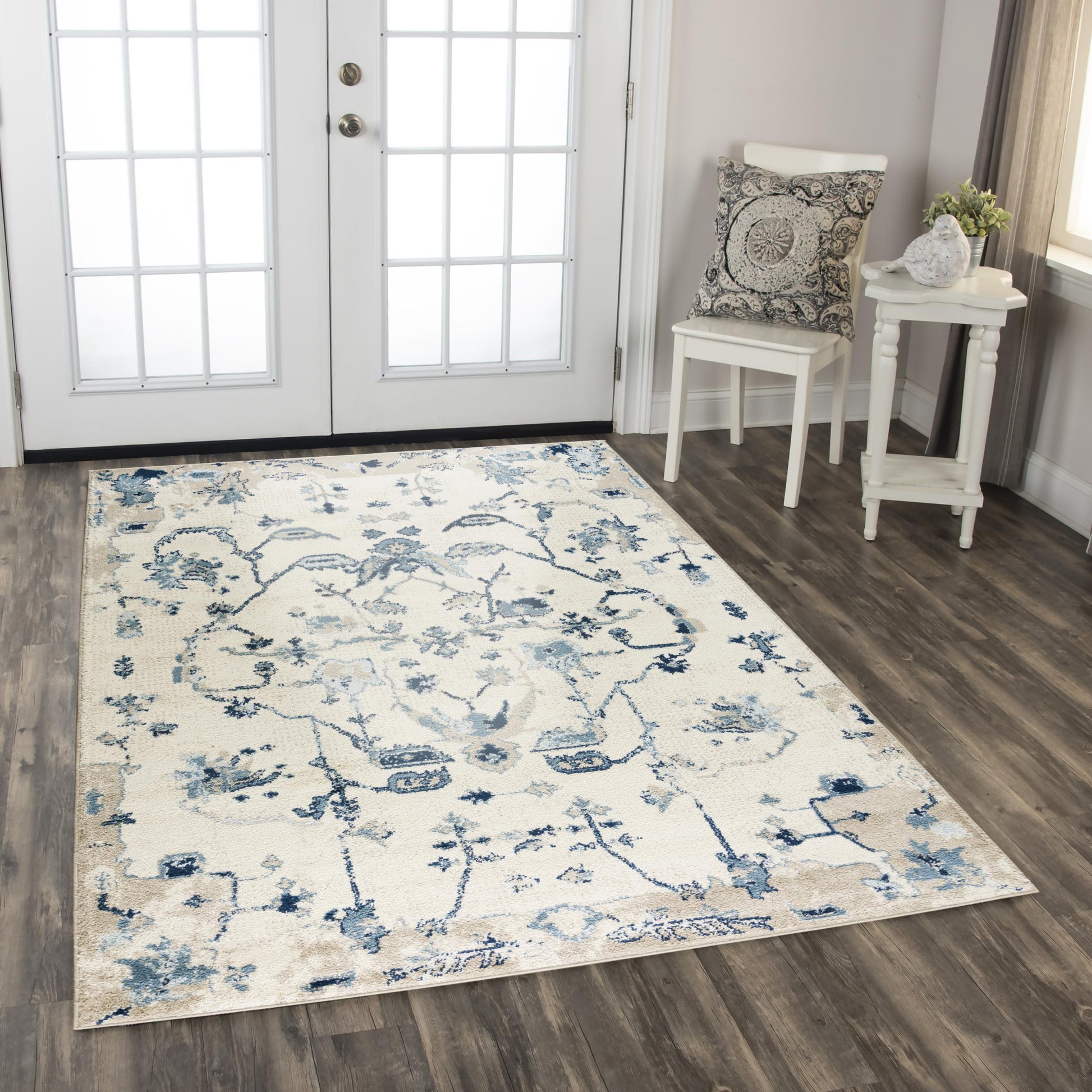 Rizzy Home Rugs Palace Traditional rug, 8' x 10'.