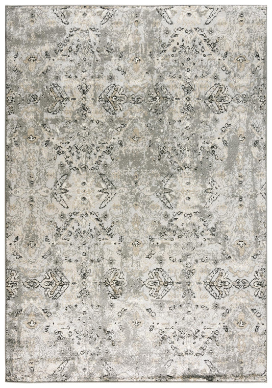 Traditional style rug, 5' x 7'.