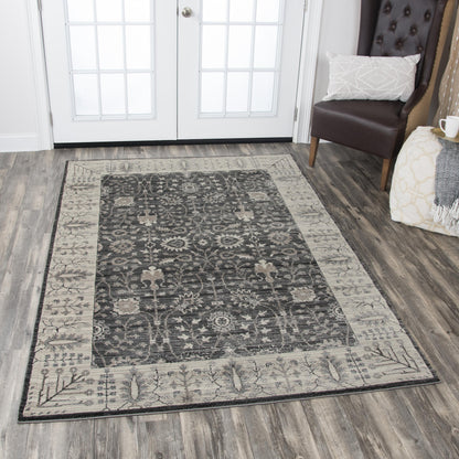 Traditional 5' x 8' rug