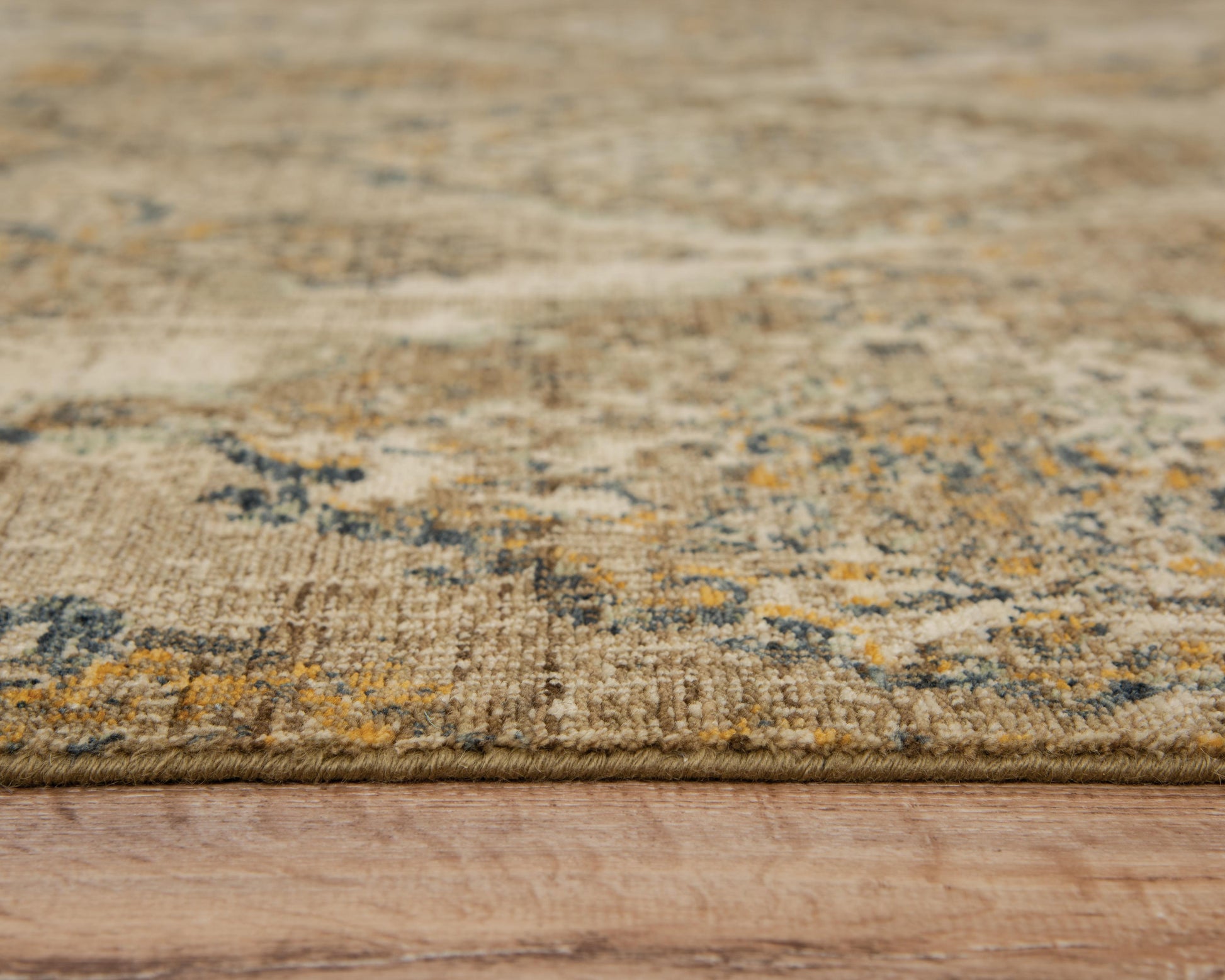 Platinum transitional area rug, 9' x 12'.