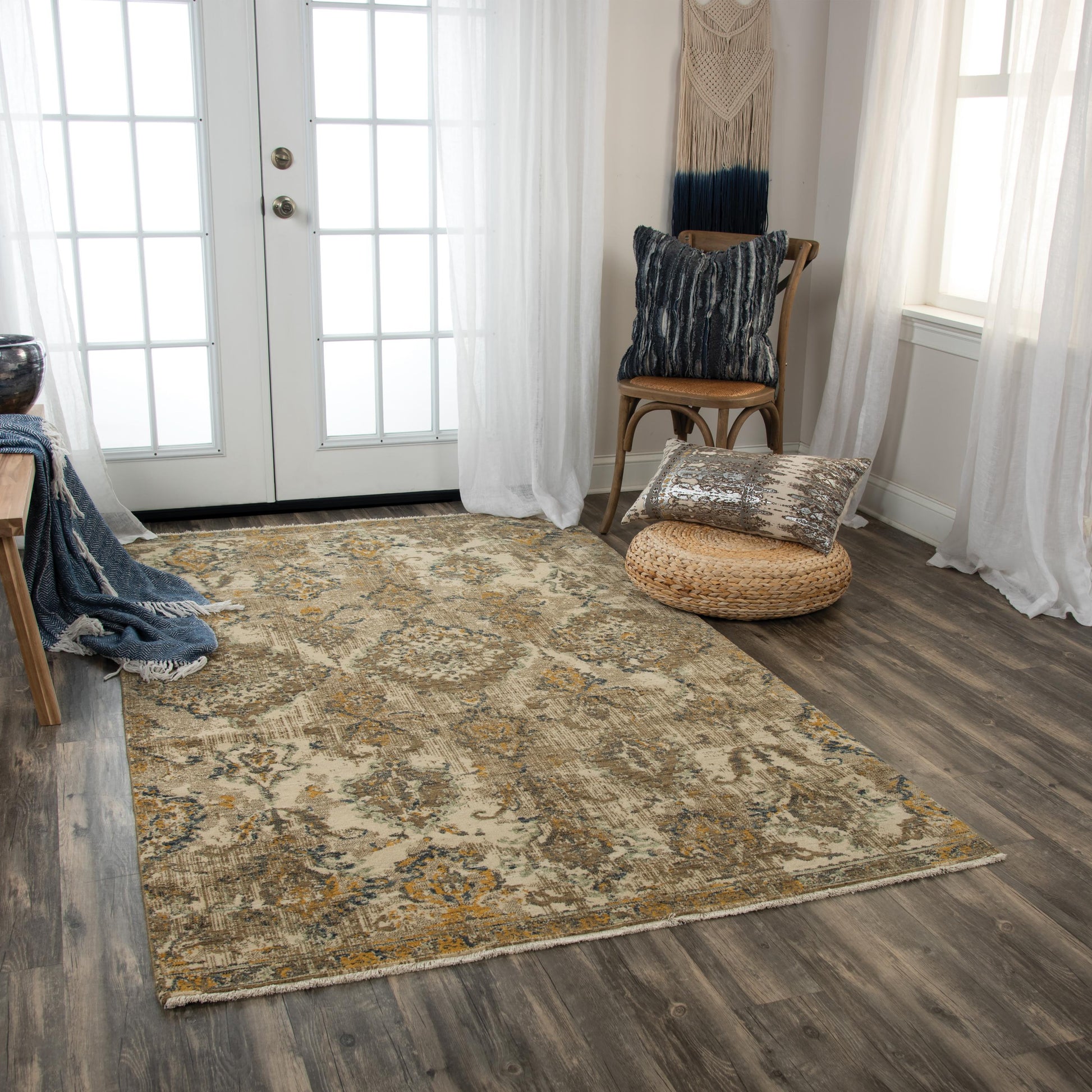 Platinum transitional rug, 9' x 12'.