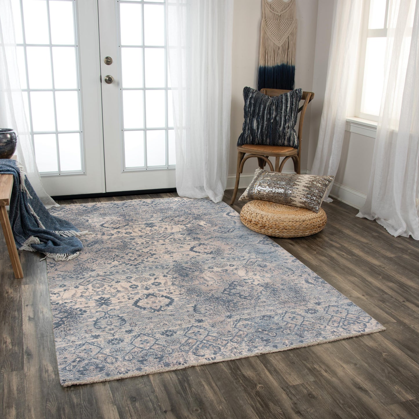 Platinum transitional rug, 8' x 10'.
