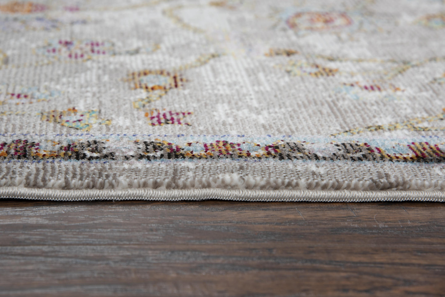 Princeton Traditional rug, 4' x 6'.