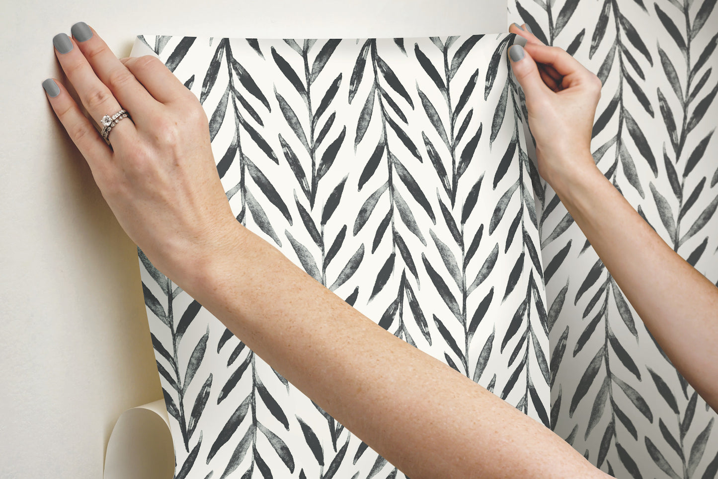 York Wallcoverings York Premium Peel + Stick Magnolia Magnolia Home Willow Black Peel and Stick Wallpaper  Botanical Blacks  Wallpaper - PSW1017RL