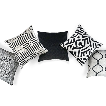 D.V. KAP HOME   24" x 24" Sophia Pillow - Black Solid, Textured, Transitional    - 3549-B-2424