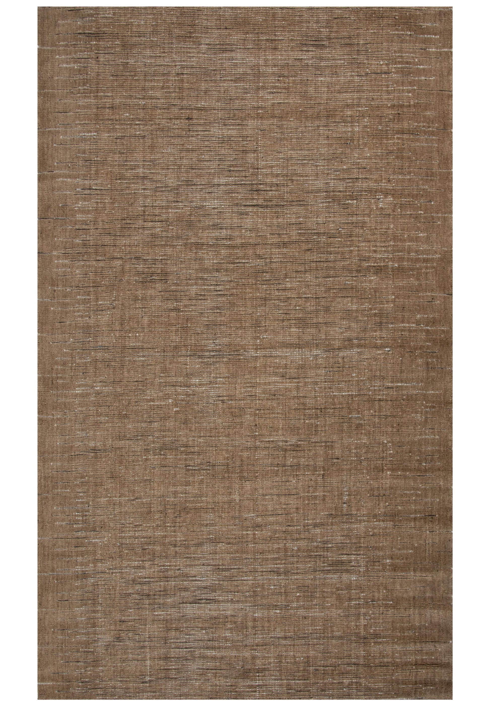 Casual rug, 8' x 10'.