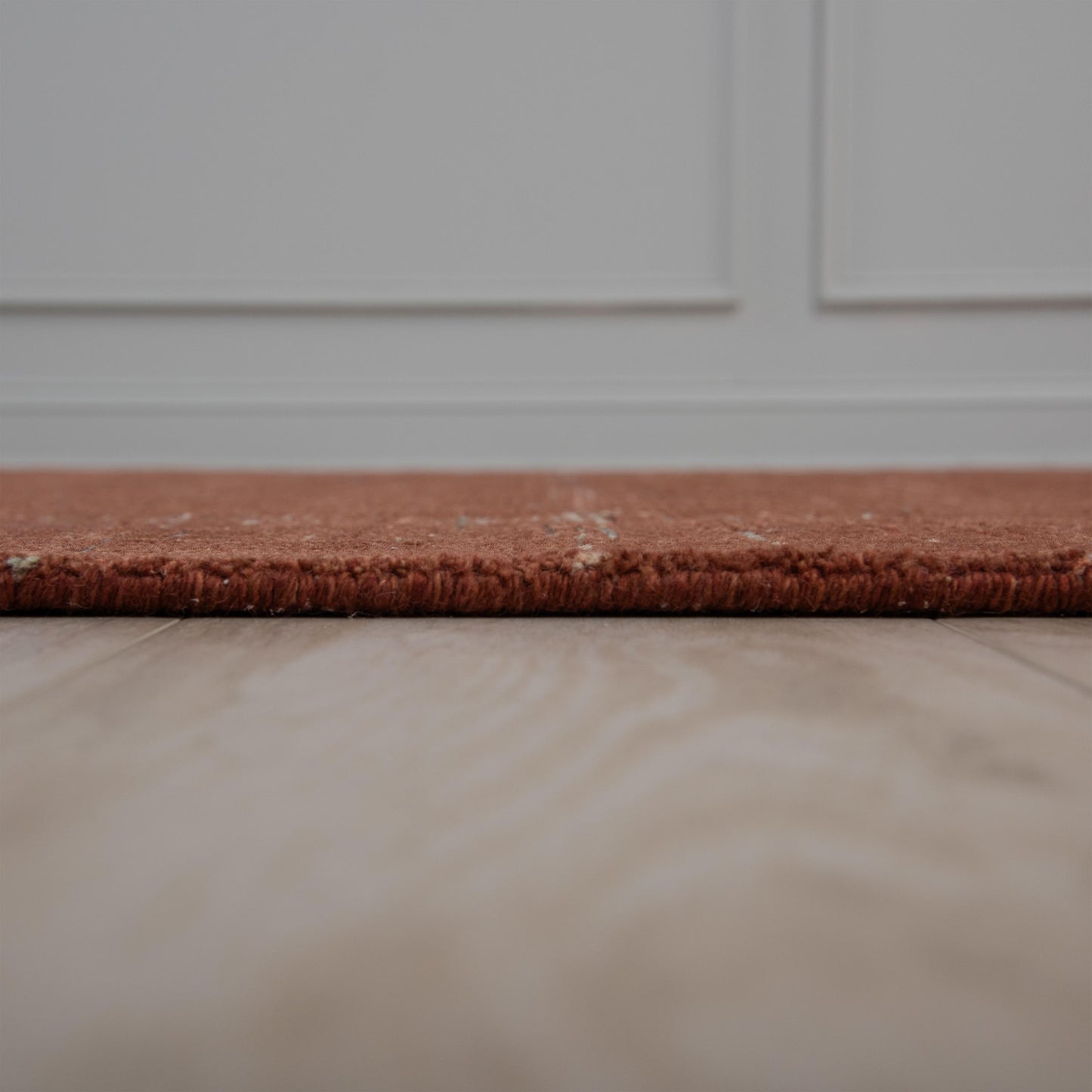 Casual rug, 9' x 12'.