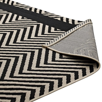 Modway Outlet Optica Chevron With End Borders Indoor and Outdoor 5x8 Area Rug by Modway  Living Room Rugs Black and Beige - R-1141C-58