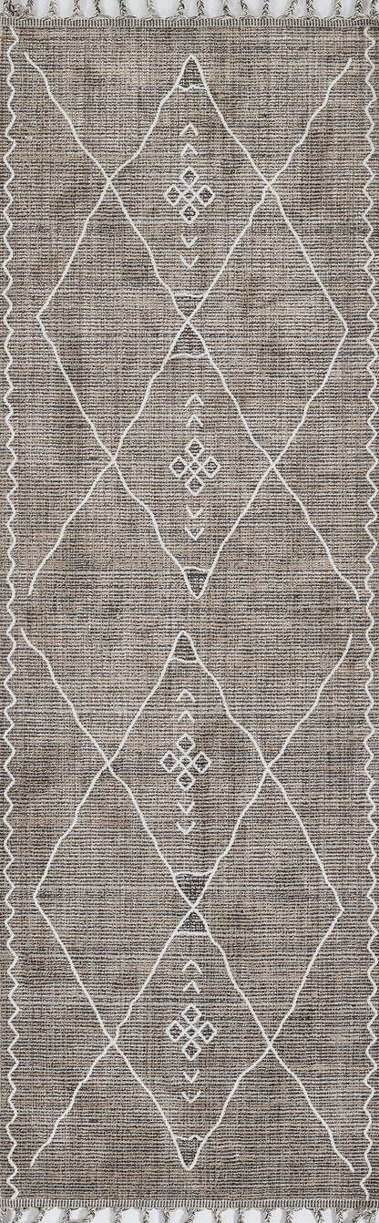Gray textured flat-weave rug with white diamond lattice pattern and fringe along the ends.