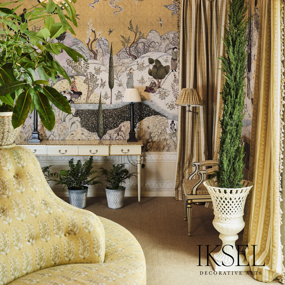 SCHUMACHER  IKSEL SAFAVID WIDE STRIPE PRINTS PRINTS GOLD   - RF929CR71