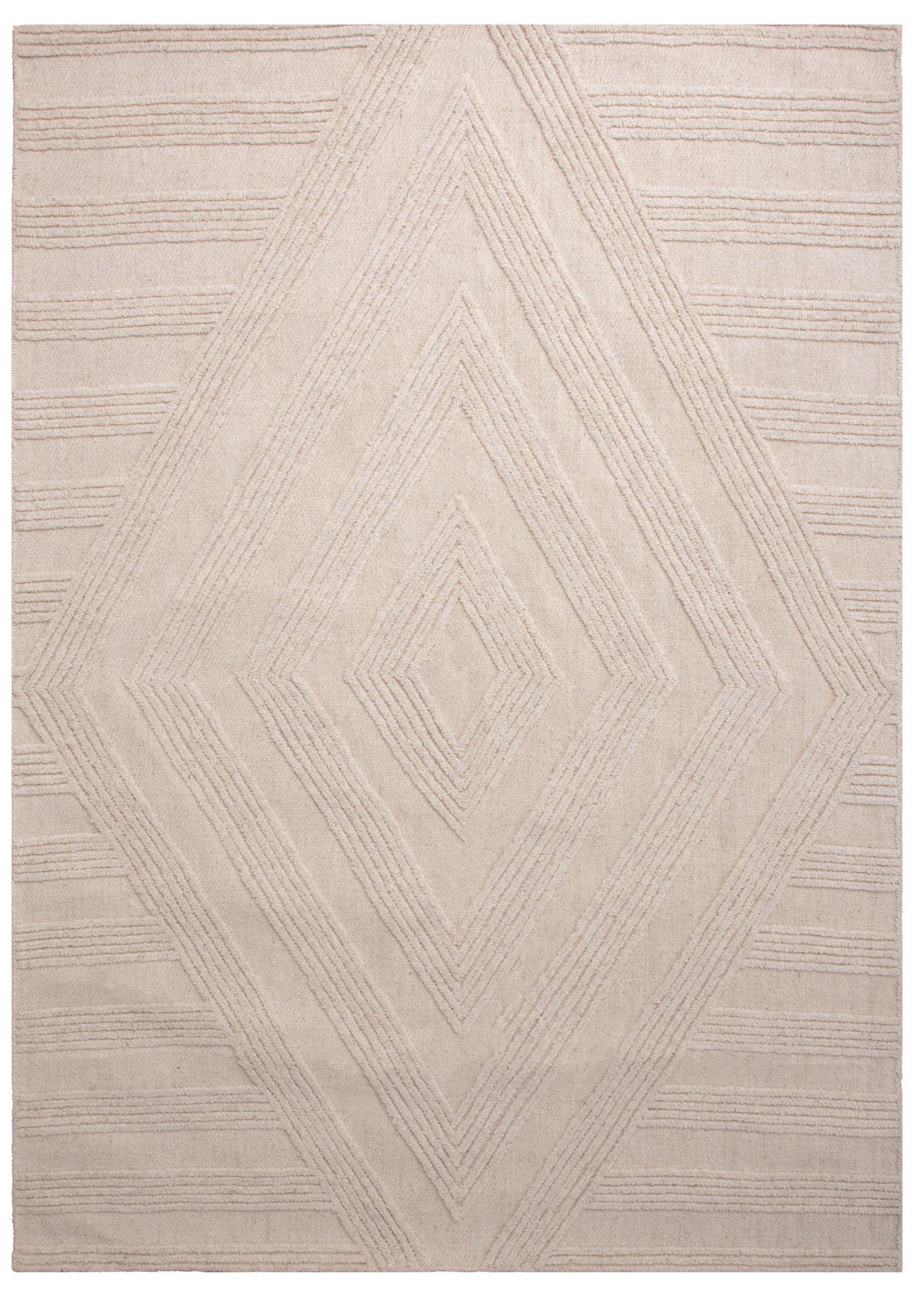 Rio Contemporary rug 5' x 8'.