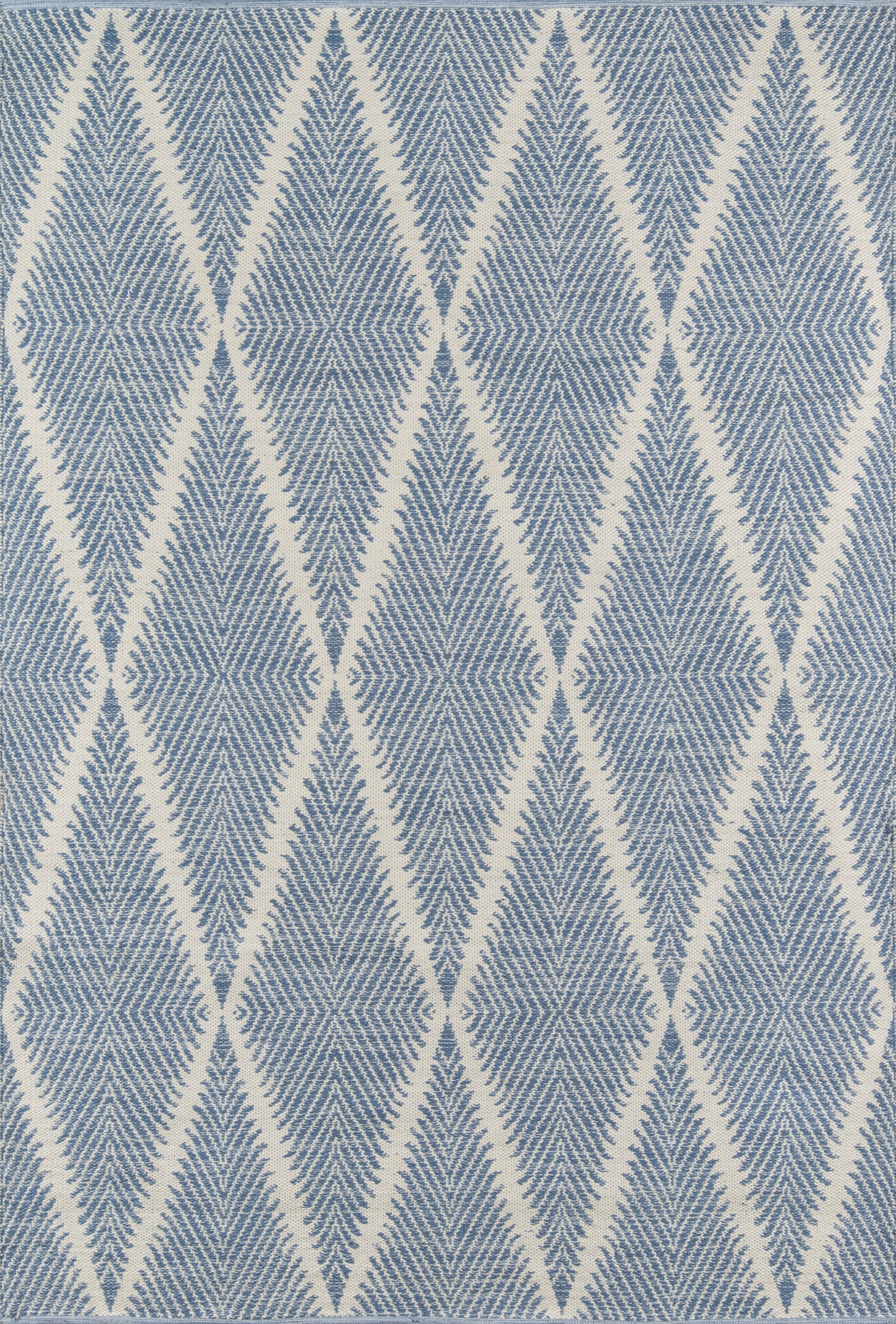 Blue and white diamond lattice rug with chevron texture.