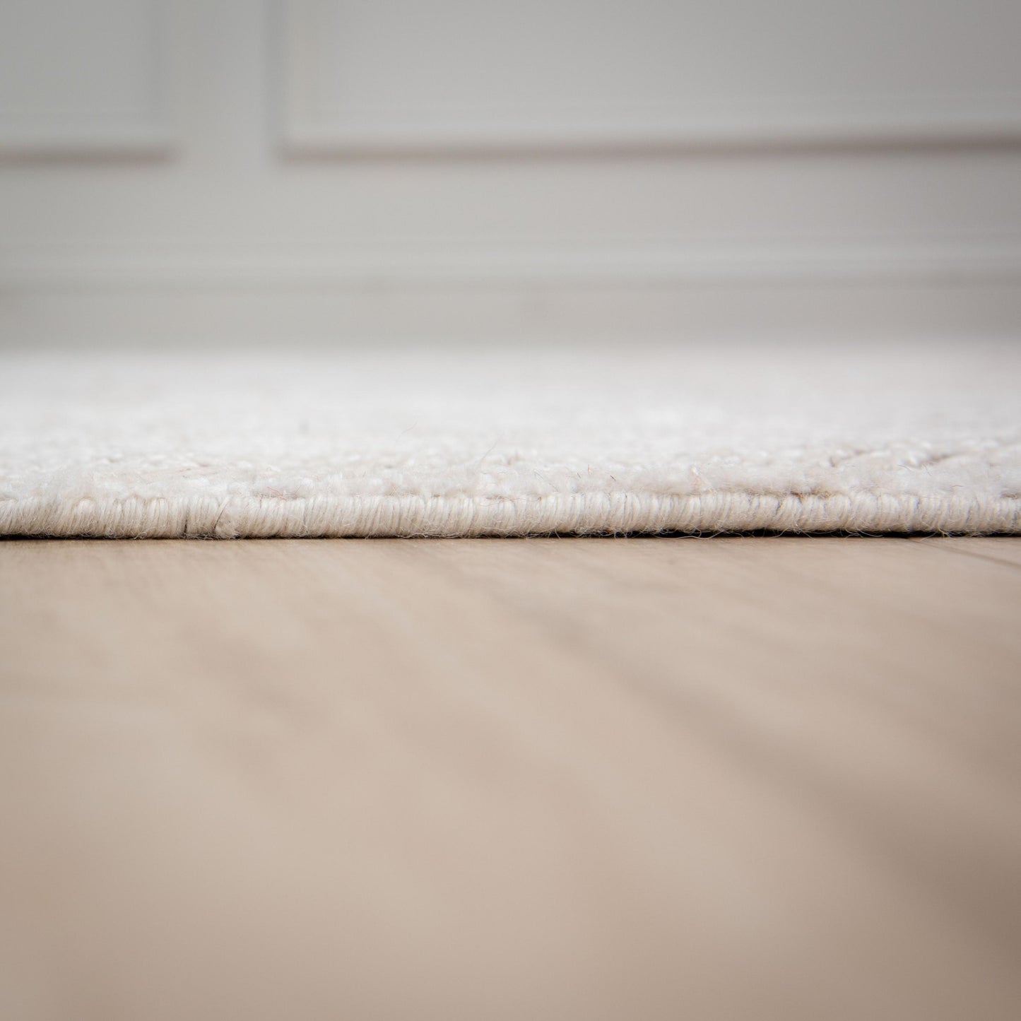 6' x 9' rug, transitional style