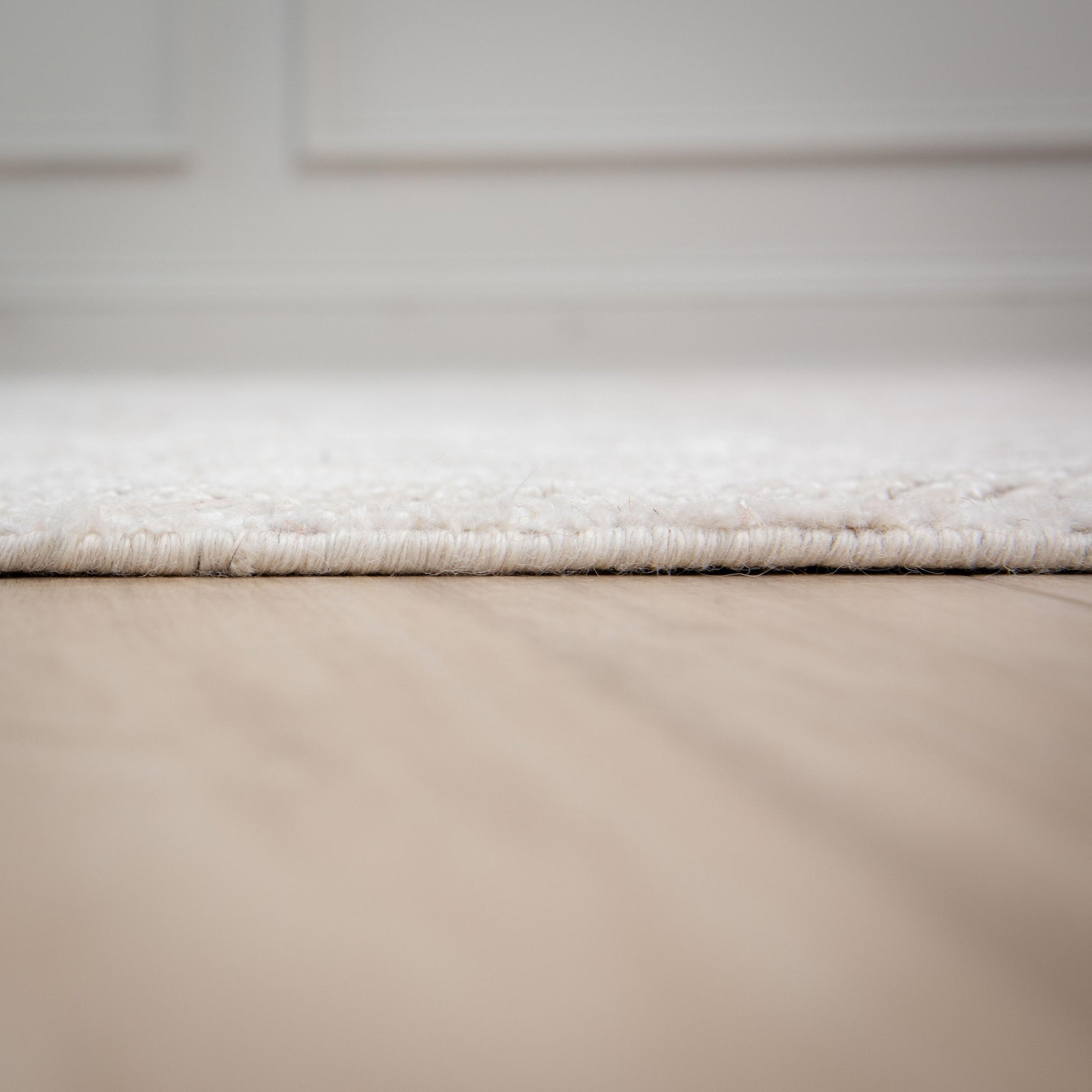 6' x 9' rug, transitional style