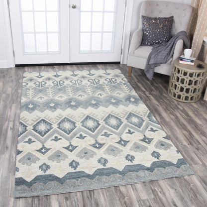 Rustic lodge style rug, 9' x 12'.