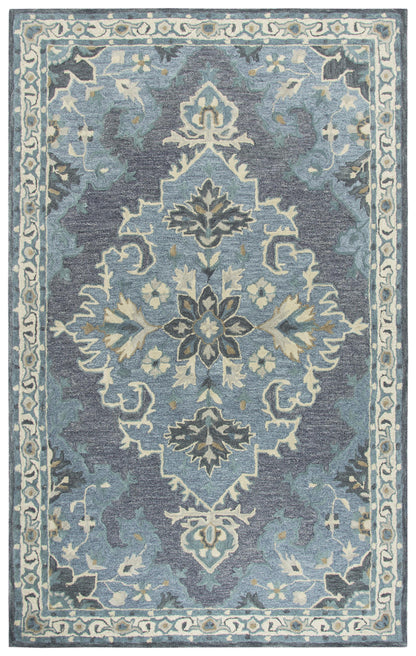 Traditional rug, 8' x 10'.