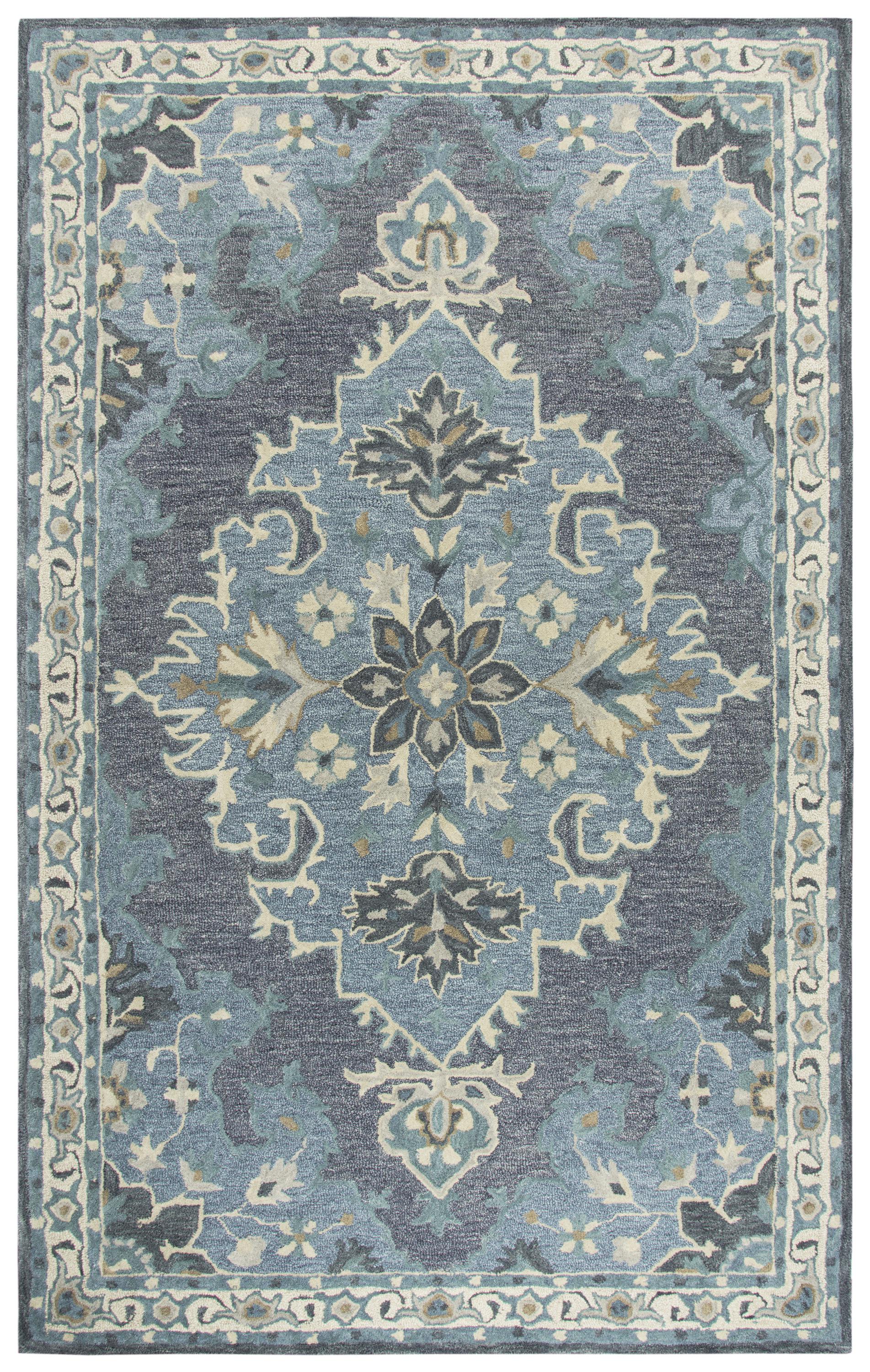 Traditional rug, 5' x 8'.
