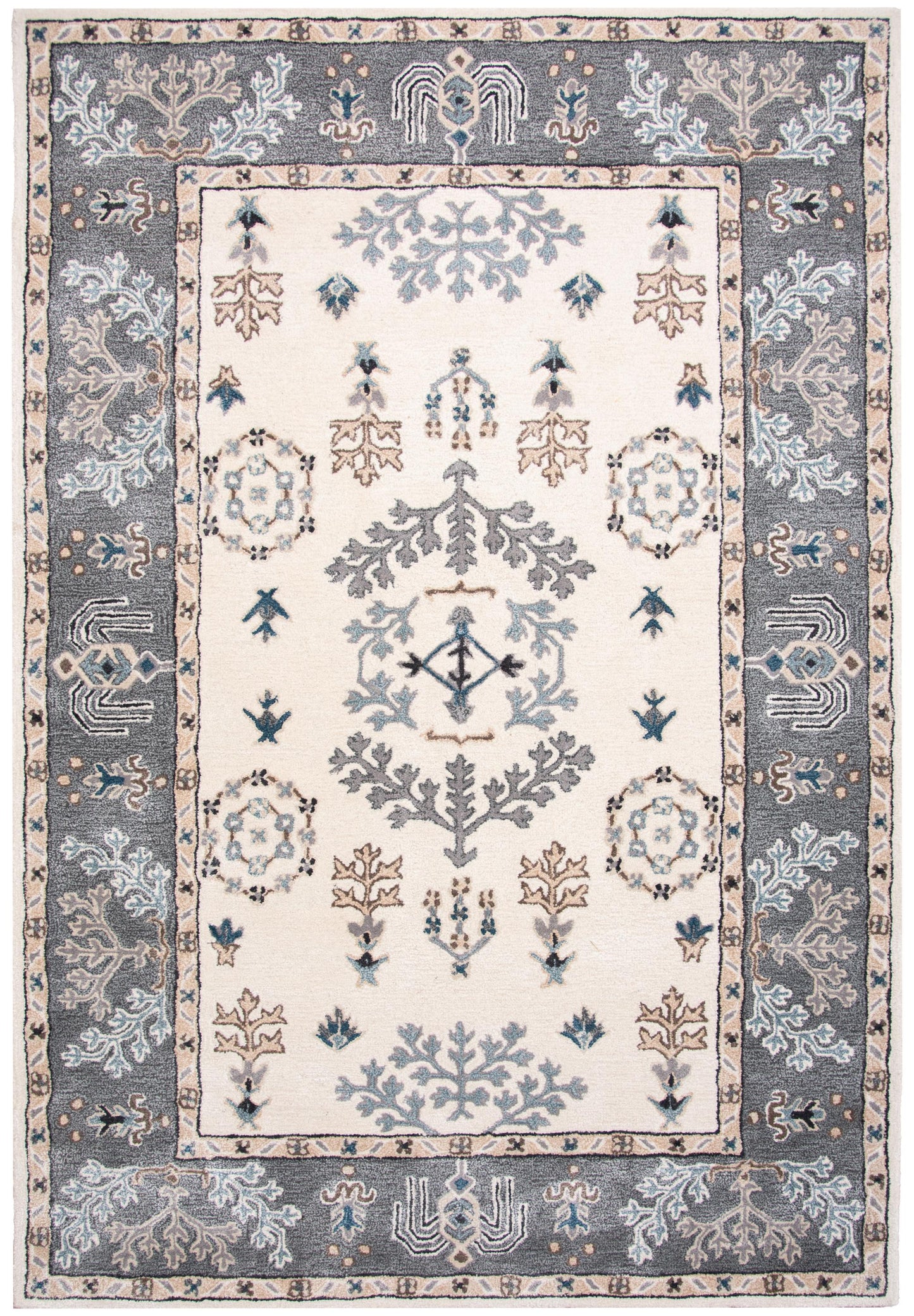 Sapphire traditional rug, 5' x 8'.