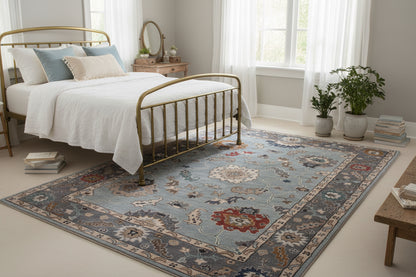 Blue sapphire traditional area rug, 5' x 8'.