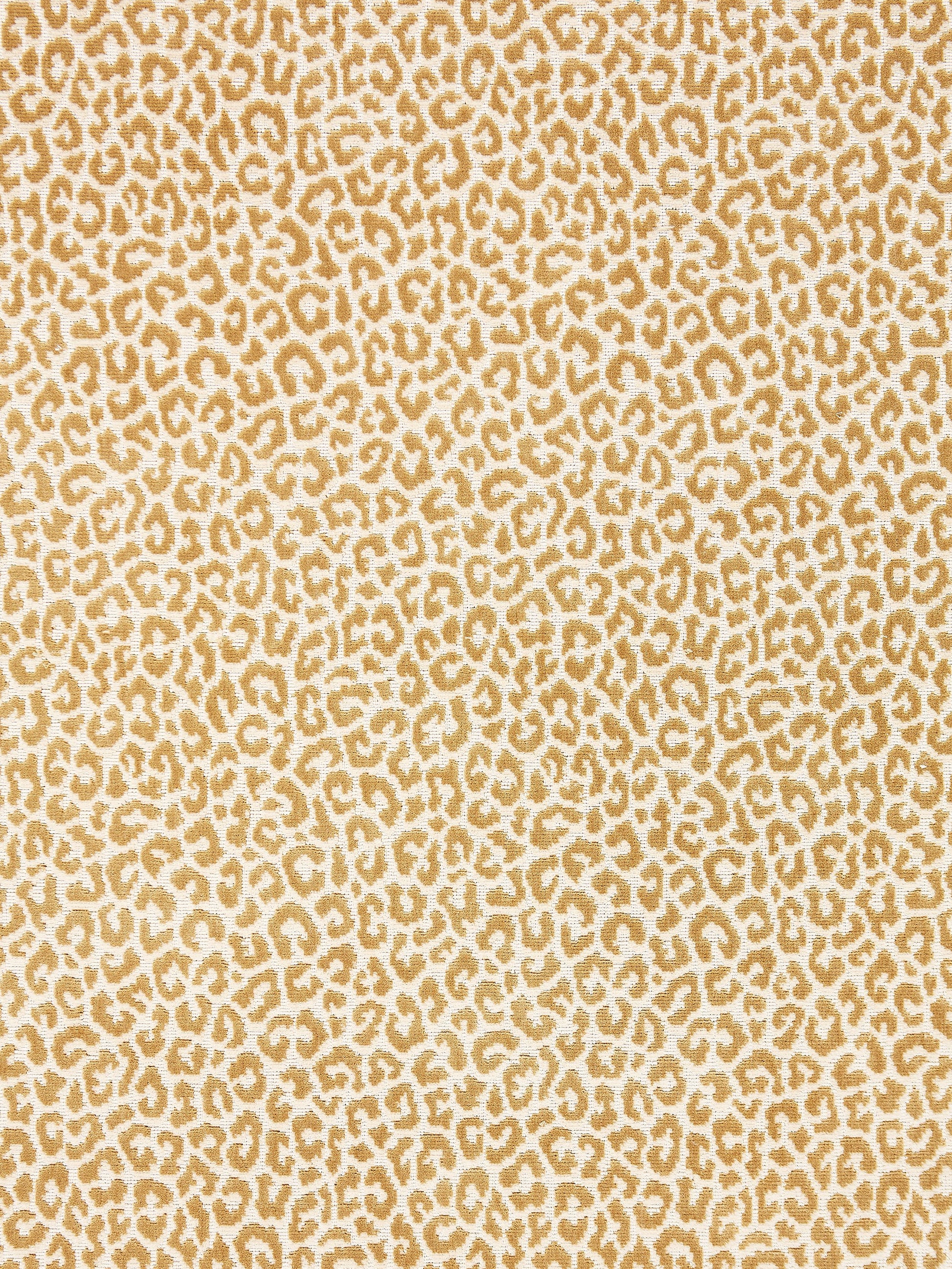 SCALAMANDRE  PANTHERA VELVET FABRIC CAMEL   - SC 000127037