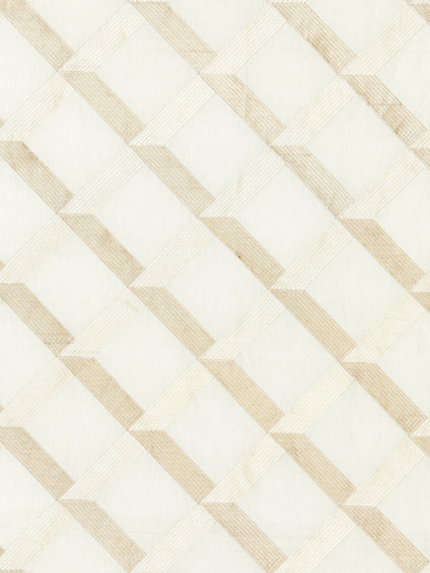 SCALAMANDRE  LATTICE EMBROIDERY FABRIC ALABASTER   - SC 000127090