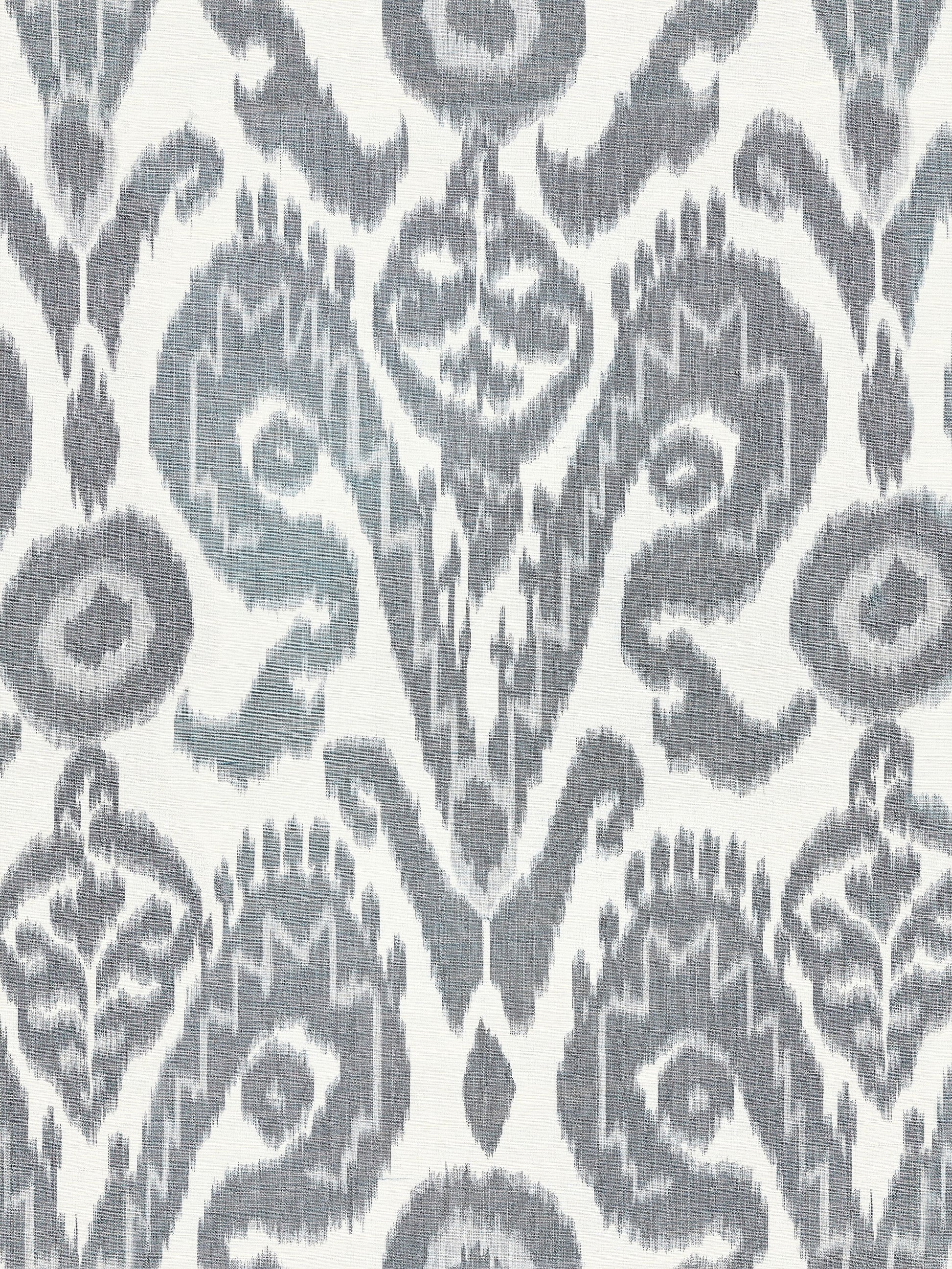 SCALAMANDRE  BUKHARA SILK IKAT FABRIC INDIGO   - SC 000127097