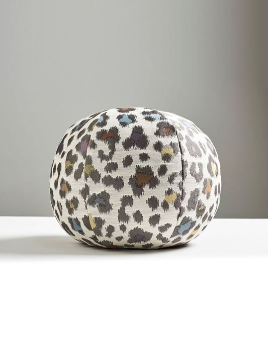 SCALAMANDRE PILLOWS   ABSTRACT 
ANIMAL SKIN 
DOTS / CIRCLES ROUND    - SC 0001SROSEPILL