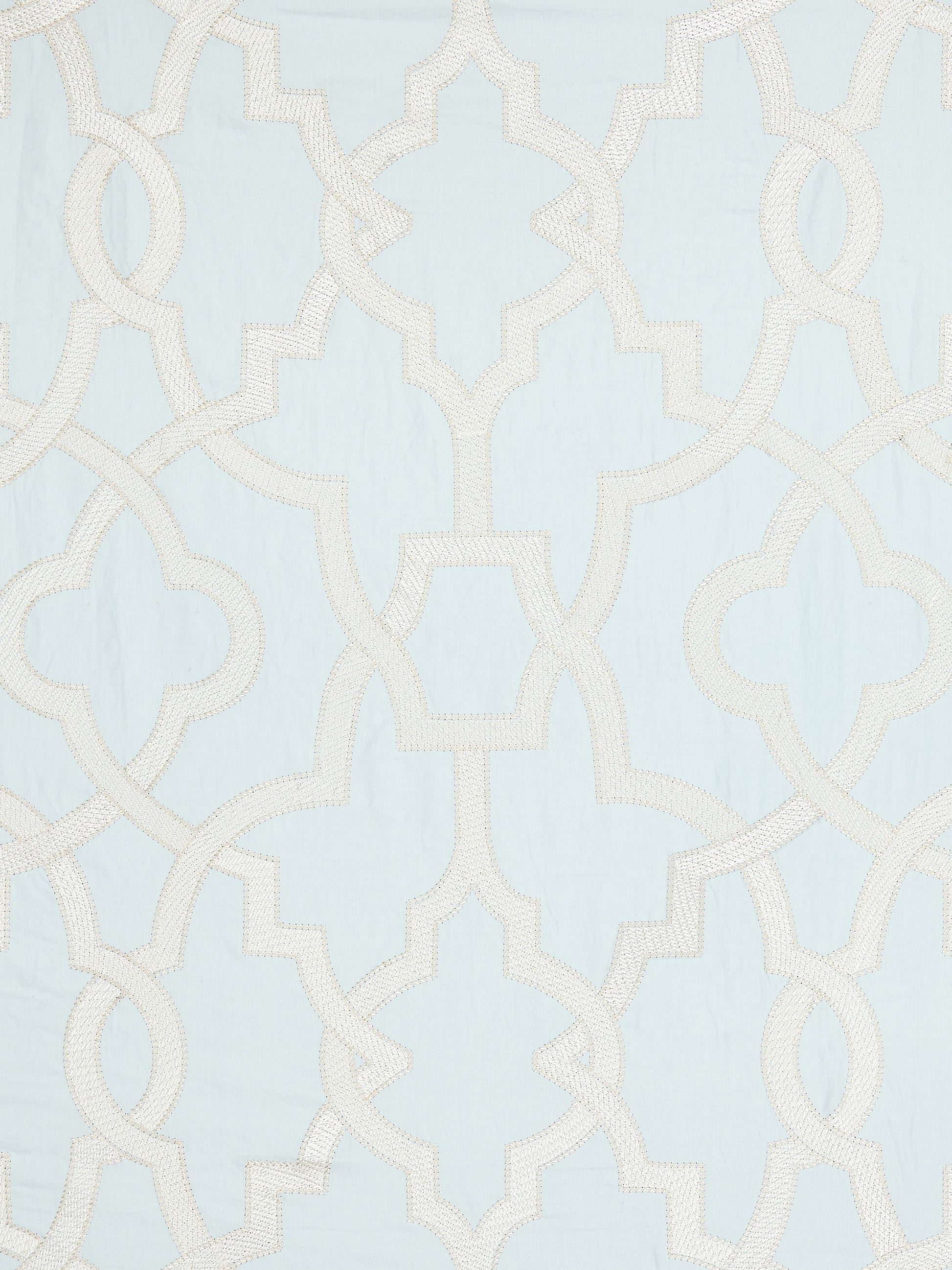 SCALAMANDRE  DAMASCUS EMBROIDERY FABRIC BLUE MIST   - SC 000227073