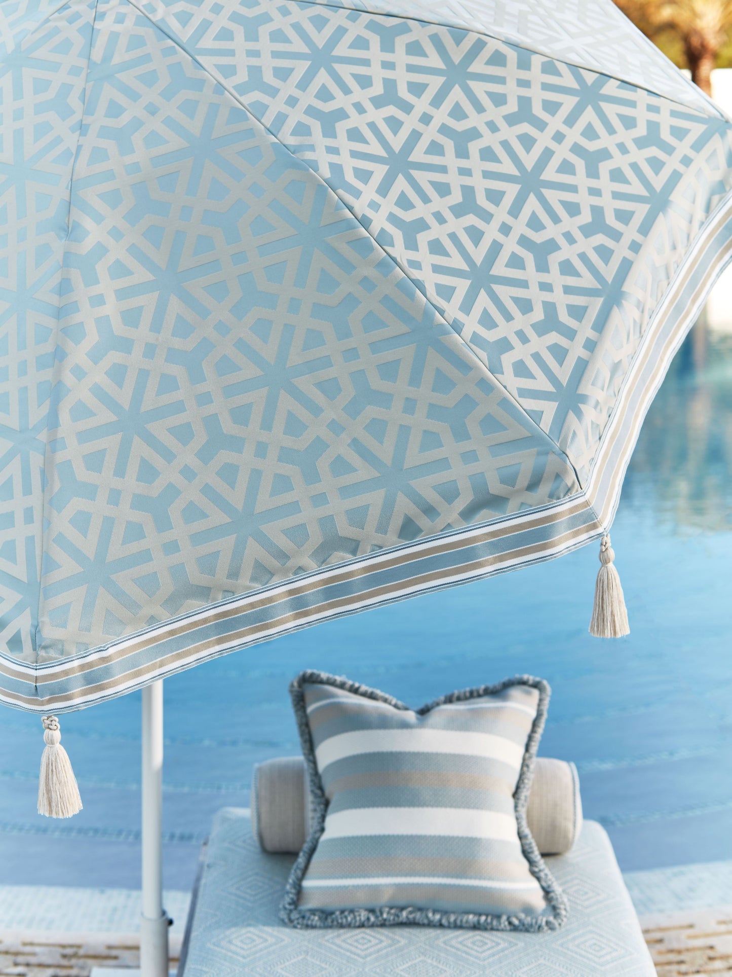 SCALAMANDRE  LISBON WEAVE FABRIC SURF   - SC 000227198 NEW SKU # SC271980002