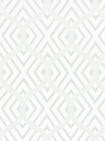 Light gray and white geometric wallpaper with interlocking diamond lattice pattern for a modern decorative wallcovering.