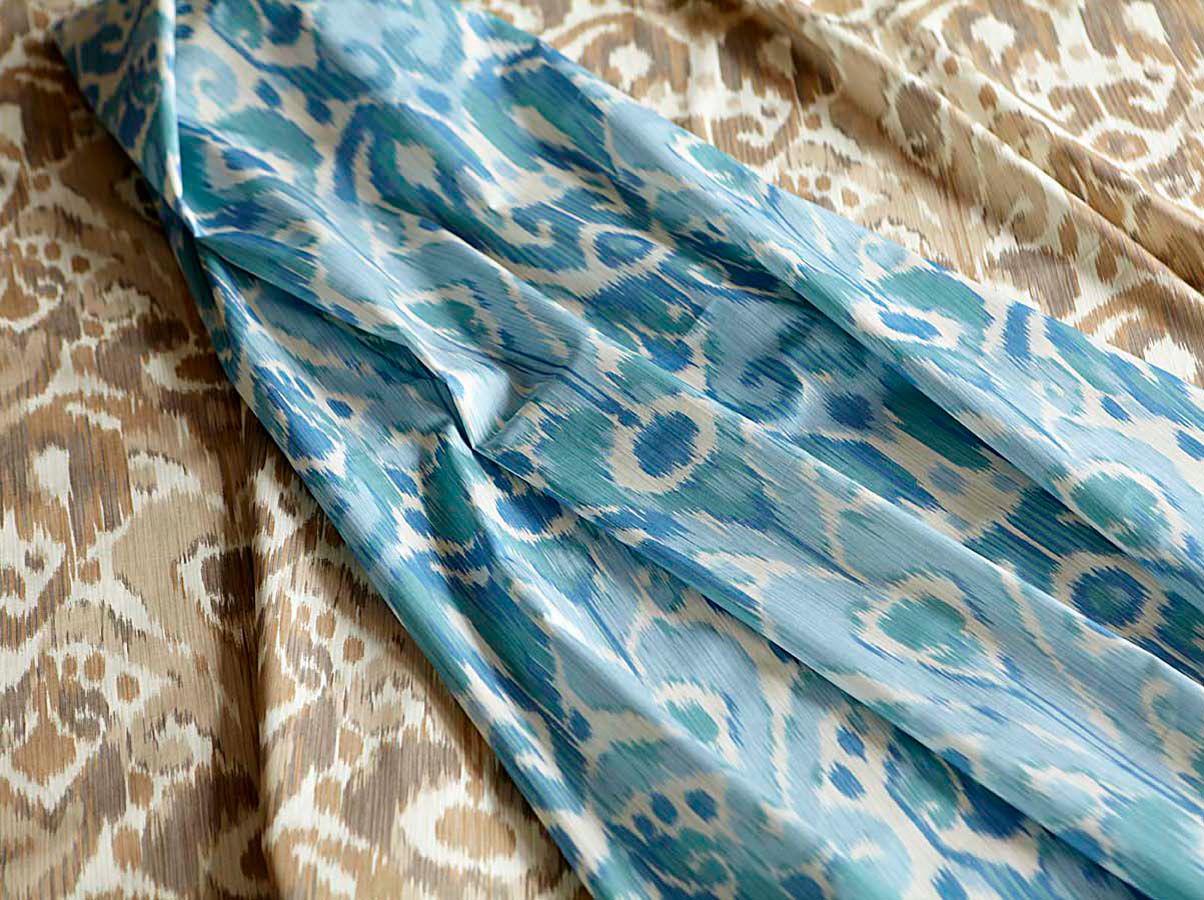 SCALAMANDRE  GREYSTONE FABRIC BLUES ON CREAM   - SC 000316527 NEW SKU # SC165270003