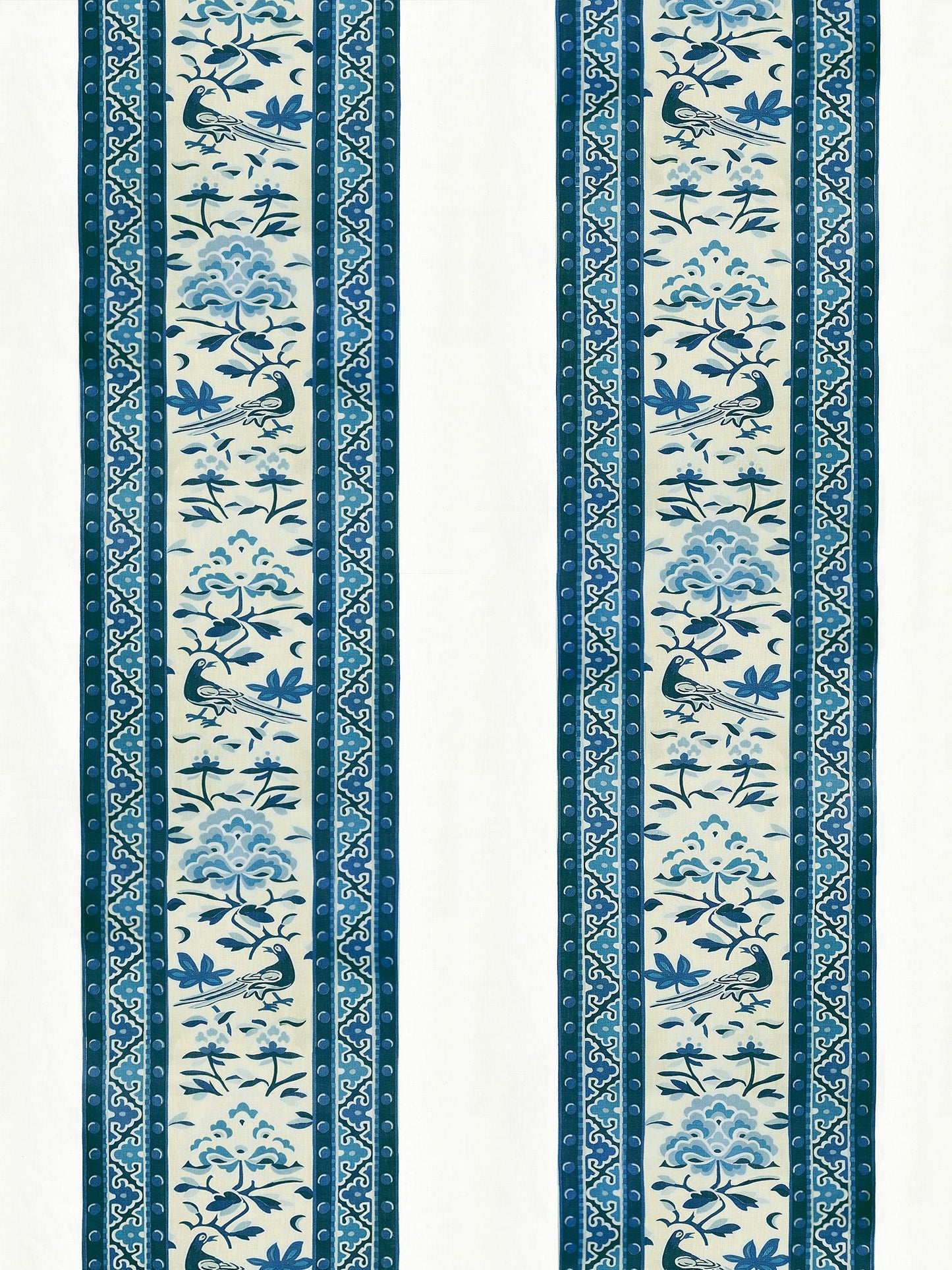 SCALAMANDRE  ROYAL PEONY LINEN PRINT FABRIC PORCELAIN   - SC 000316613 NEW SKU # SC166130003