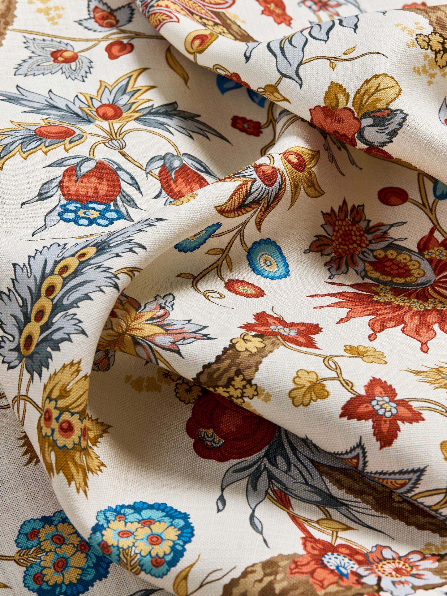 SCALAMANDRE  FLEURS TROPICALES FABRIC AUTUMN MULTI   - SC 000316647 NEW SKU # SC166470003