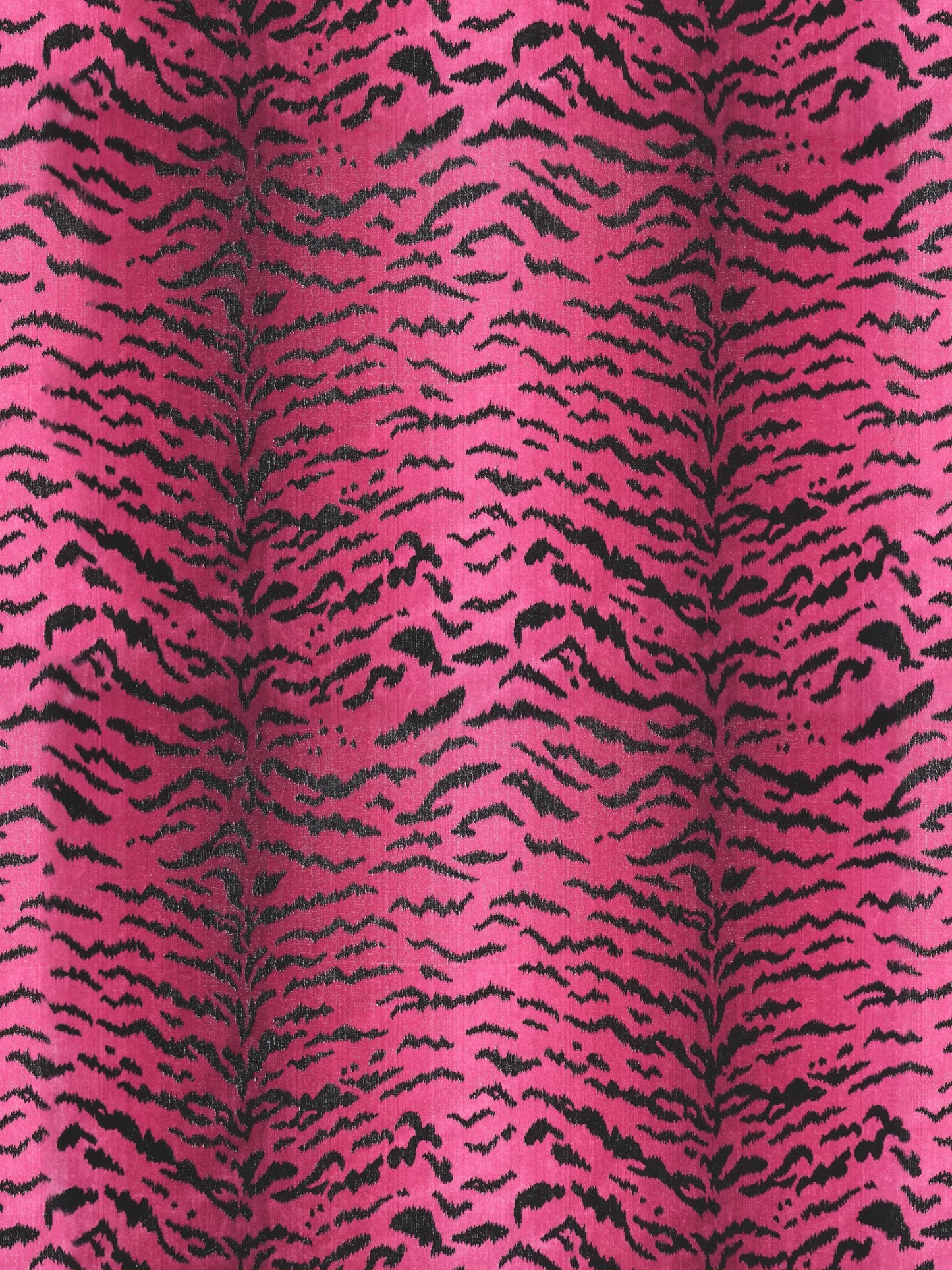 SCALAMANDRE  TIGRE FABRIC REDS & BLACK   - SC 000326167MMA NEW SKU # SC26167MMA0003