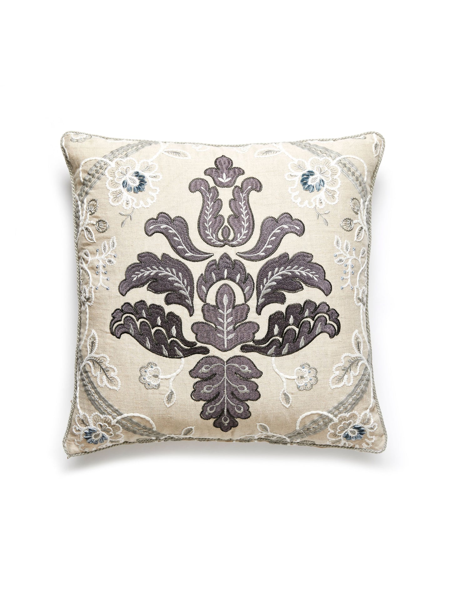 SCALAMANDRE PILLOWS   BOTANICAL / FOLIAGE 
DAMASK SQUARE    - SC 0003ISABPILL