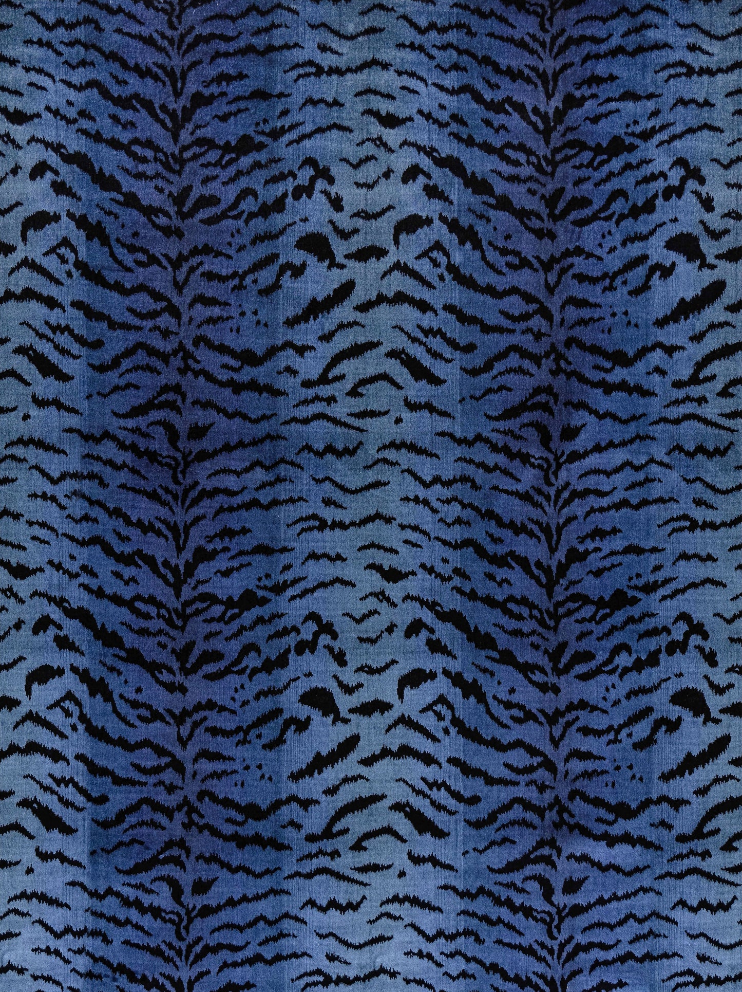 SCALAMANDRE  TIGRE - SILK FABRIC BLUES & BLACK   - SC 000426167MM