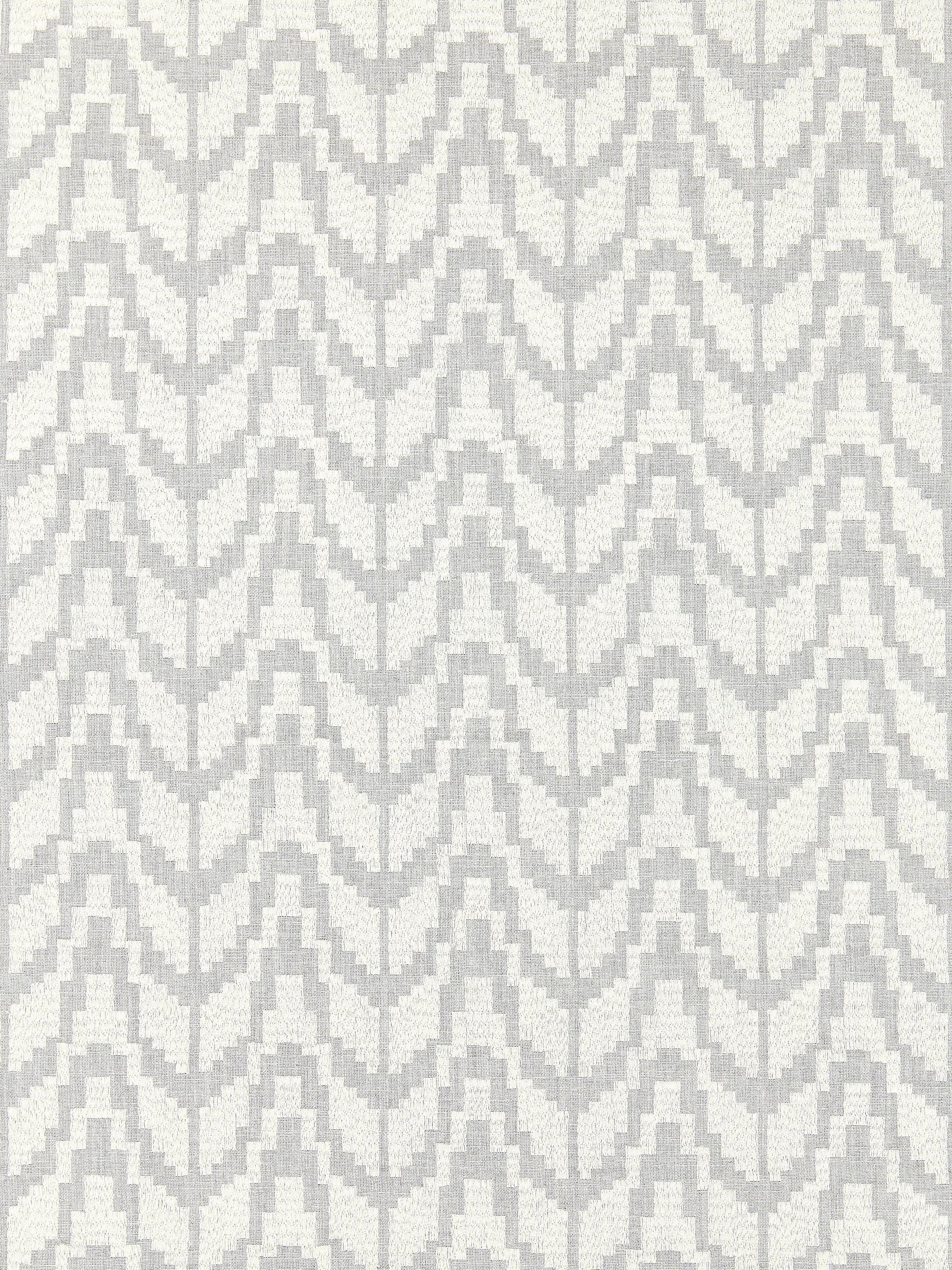 SCALAMANDRE  CHEVRON EMBROIDERY FABRIC PEARL   - SC 000427103