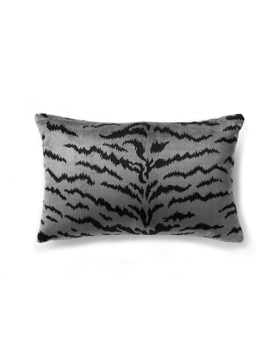 SCALAMANDRE PILLOWS   ANIMAL SKIN LUMBAR    - SC 0005LTIGRPILL