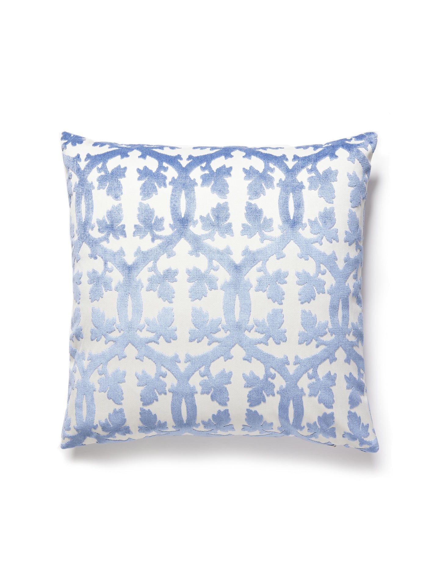 SCALAMANDRE PILLOWS   BOTANICAL / FOLIAGE 
FRETWORK / LATTICE SQUARE    - SC 0017SDDK26690