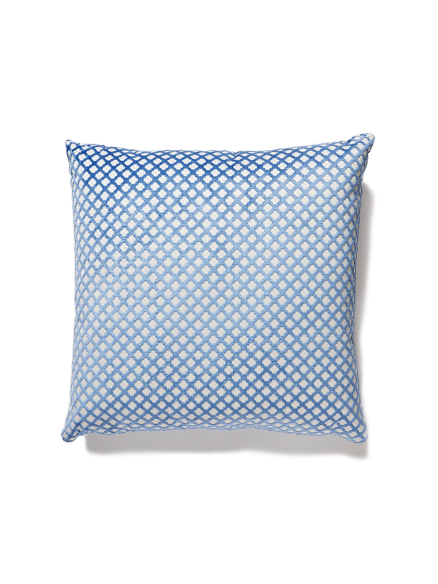 SCALAMANDRE PILLOWS   DIAMOND / OGEE 
SMALL SCALE SQUARE    - SC 0018POMFPILL